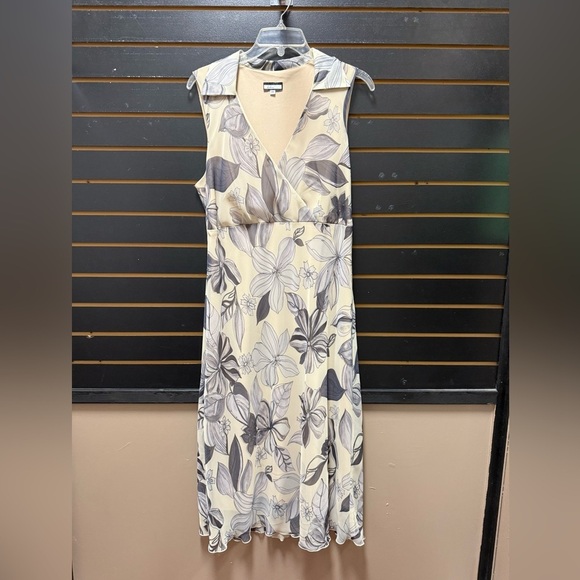believe Dresses & Skirts - Vintage Believe Y2K Floral Midi Dress Size 14 Beige Gray Cottagecore Fairycore